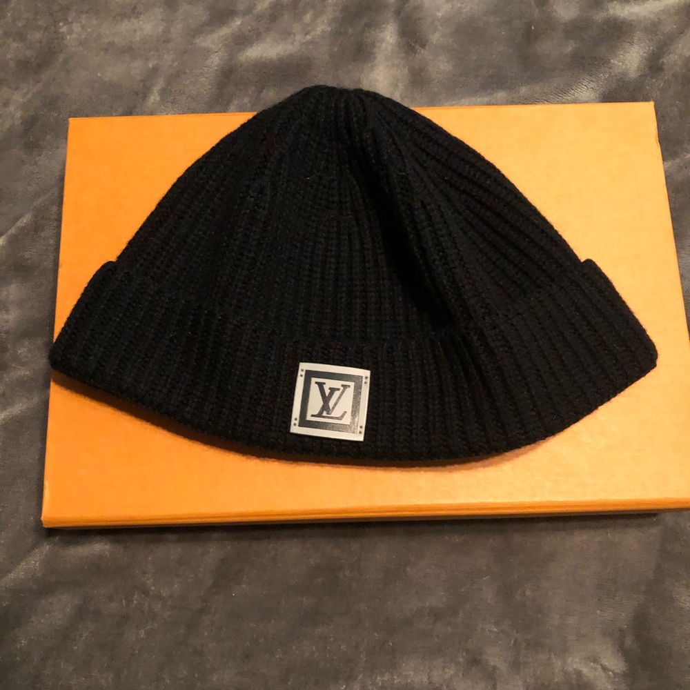Black Louis Vuitton knitted Hipster beanie